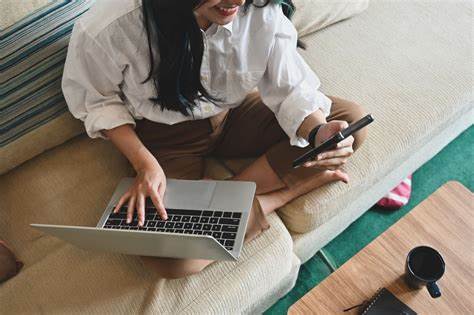Purchasing Furniture Online